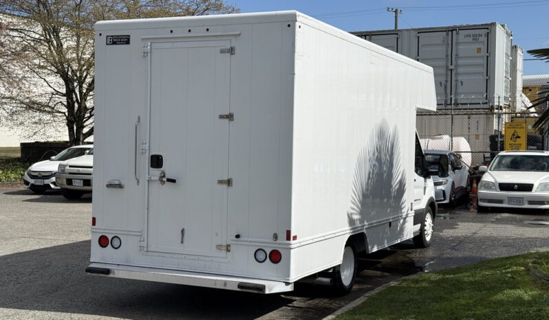 
								2016 Ford Transit full									
