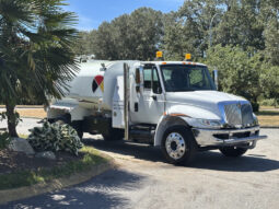 
										2008 International 4300 full									