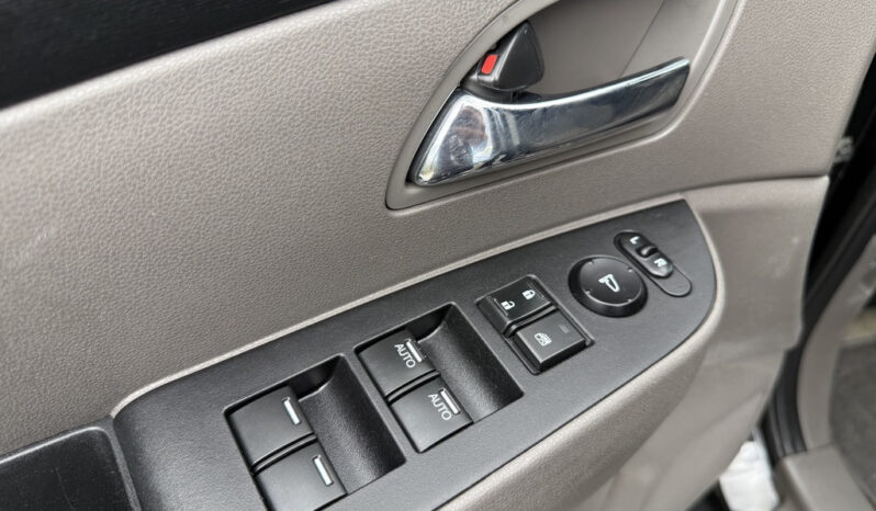 
								2014 Honda Odyssey full									