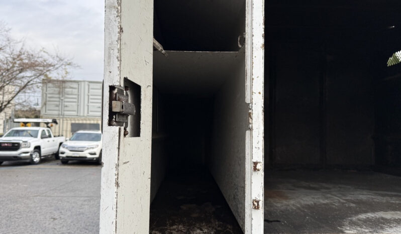 
								2015 Freightliner M2 106 full									