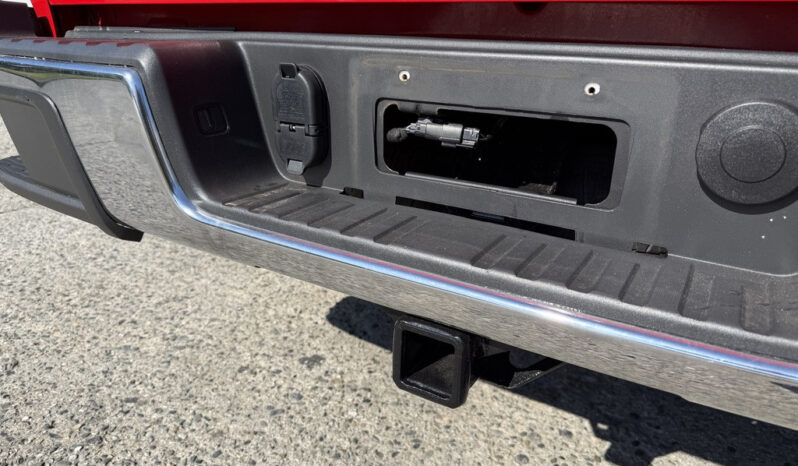 
								2018 GMC Canyon full									