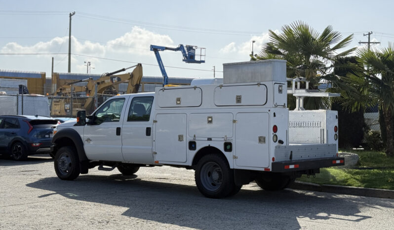 
								2015 Ford F-550 full									