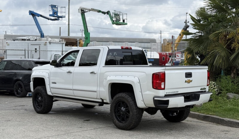 
								2017 Chevrolet Silverado 1500 full									