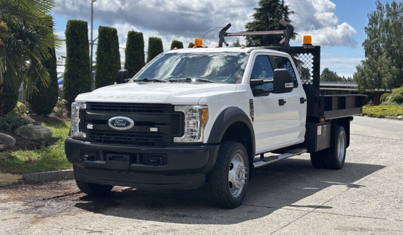 
								2017 Ford F-550 full									
