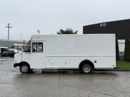 
										2012 Ford E-450 Super Duty full									