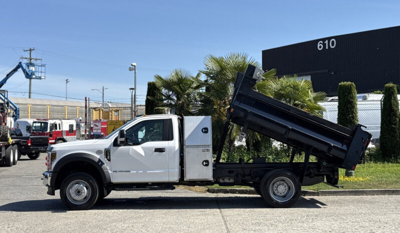 
								2019 Ford F-550 full									