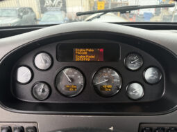
										2016 Peterbilt 348 full									