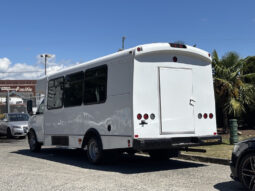 
										2020 Chevrolet Express 4500 full									