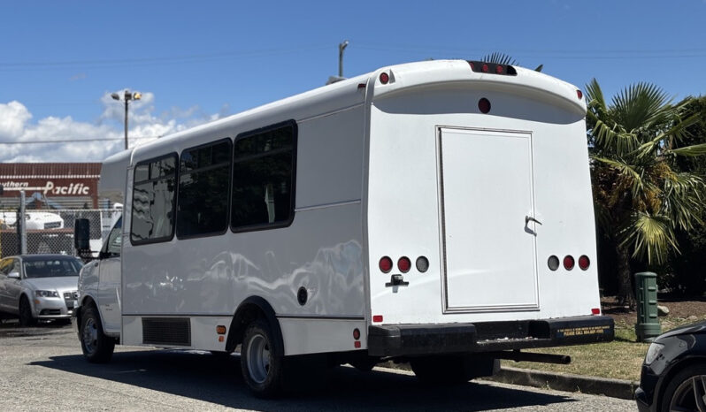 
								2020 Chevrolet Express 4500 full									