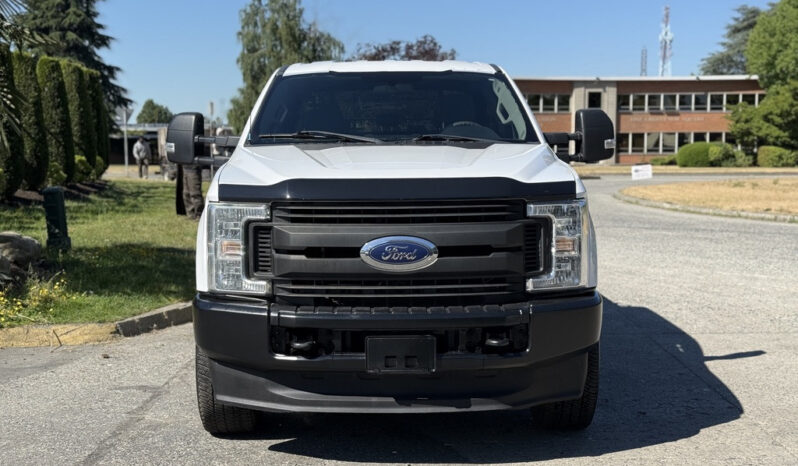 
								2017 Ford F-350 full									