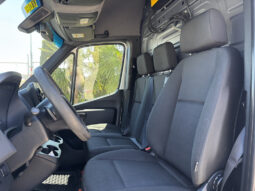 
										2019 Mercedes-Benz Sprinter full									