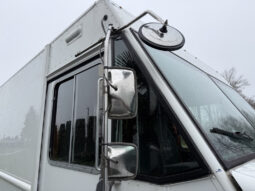 
										2012 Ford E-450 Super Duty full									