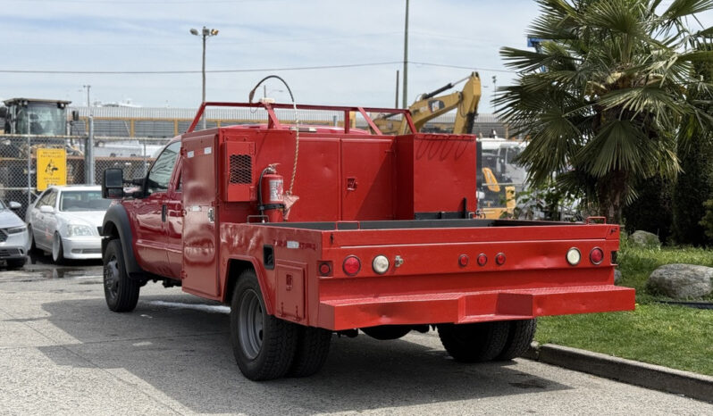 
								2013 Ford F-550 full									