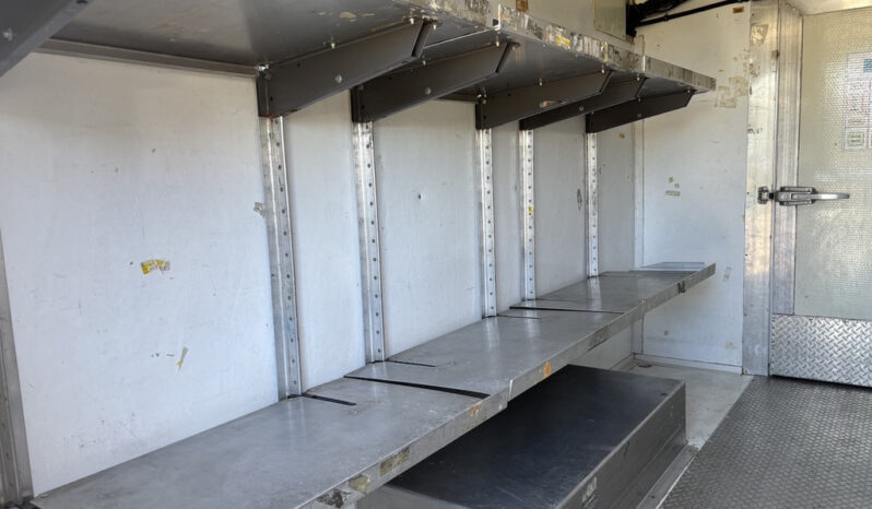 
								2019 Freightliner MT45 full									