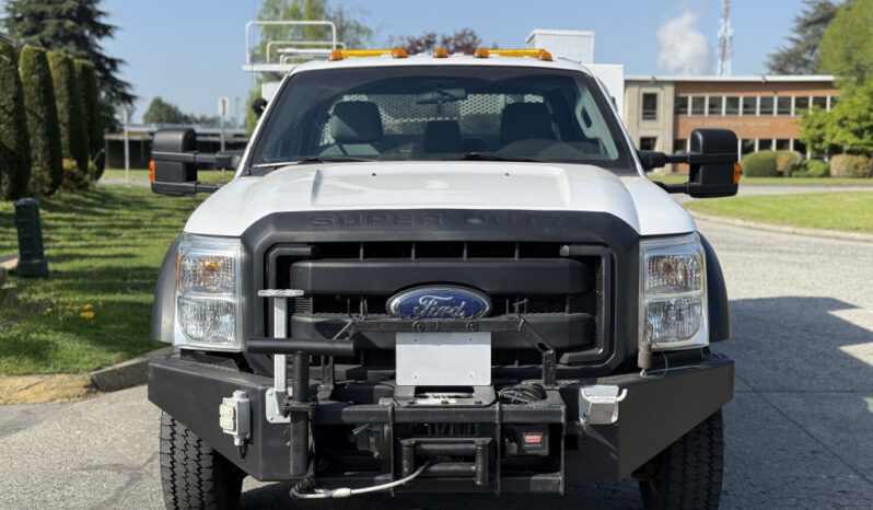 
								2015 Ford F-550 full									