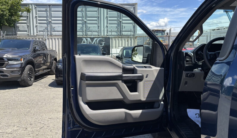 
								2015 Ford F-150 full									