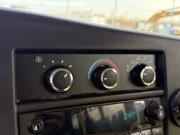 
										2017 Chevrolet Express full									