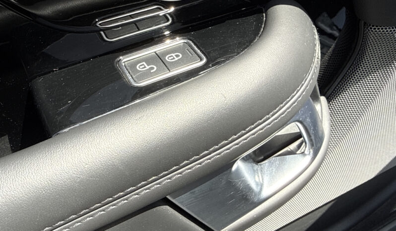 
								2019 Land Rover Range Rover full									