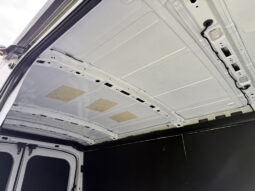 
										2022 Ford Transit full									