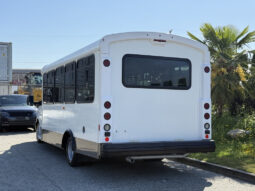 
										2017 Chevrolet Express full									