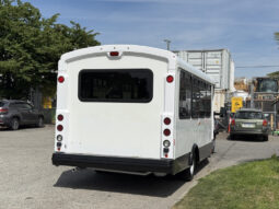 
										2017 Chevrolet Express full									