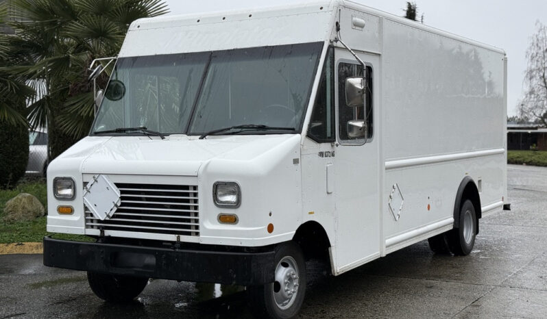 
								2012 Ford E-450 Super Duty full									