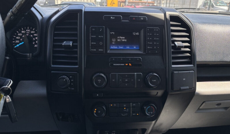 
								2015 Ford F-150 full									