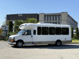
										2017 Chevrolet Express full									
