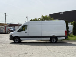 
										2023 Mercedes-Benz Sprinter full									