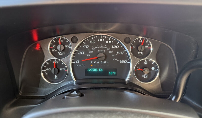 
								2020 Chevrolet Express full									