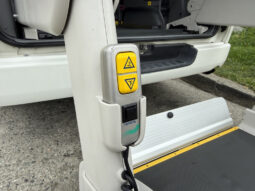 2009 Toyota Hiace