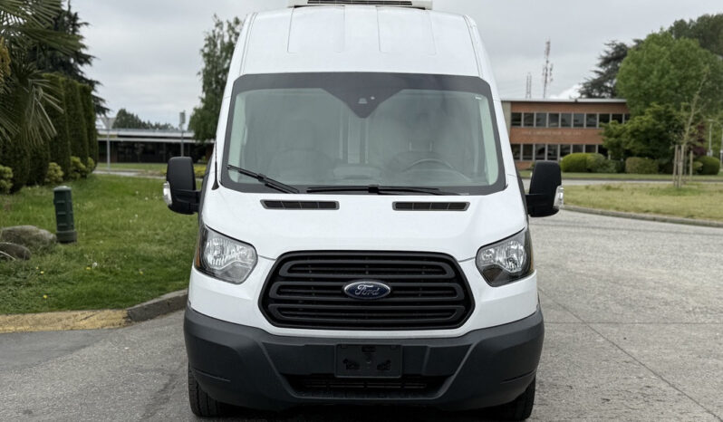 
								2017 Ford Transit full									