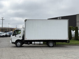 
										2018 Hino 195 full									
