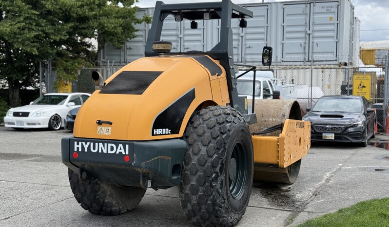
								2020 Hyundai HR full									