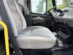 
										1998 Freightliner FL80 full									