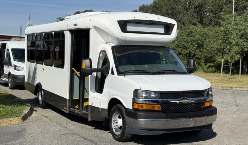 
								2017 Chevrolet Express full									