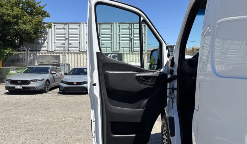 
								2019 Mercedes-Benz Sprinter full									