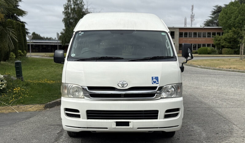
								2009 Toyota Hiace full									