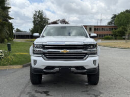 
										2017 Chevrolet Silverado 1500 full									