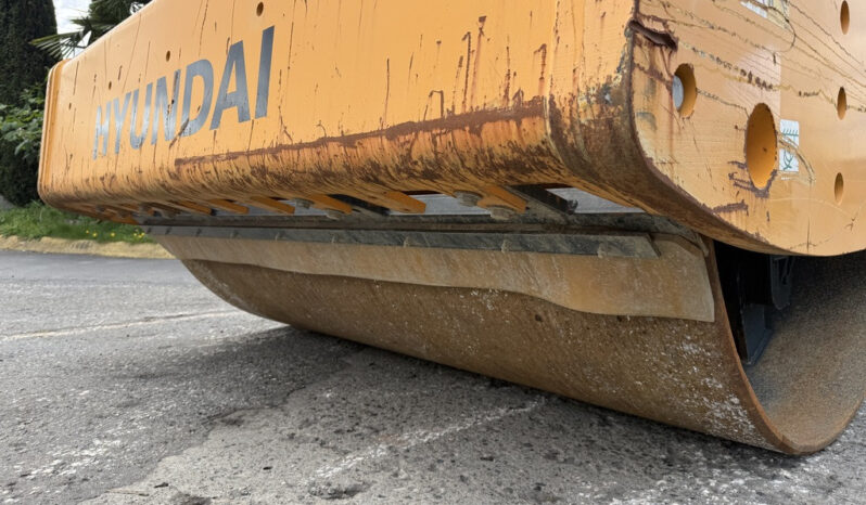 
								2020 Hyundai HR full									
