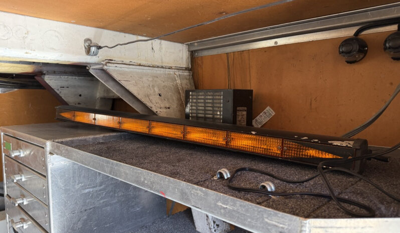
								2009 Kenworth T270 full									