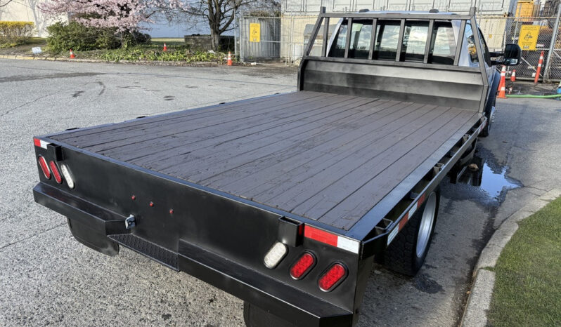 
								2020 Ford F-550 Super Duty full									