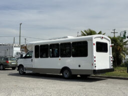 
										2017 Chevrolet Express full									