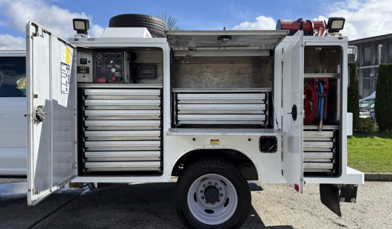 
								2024 Ford F-550 full									