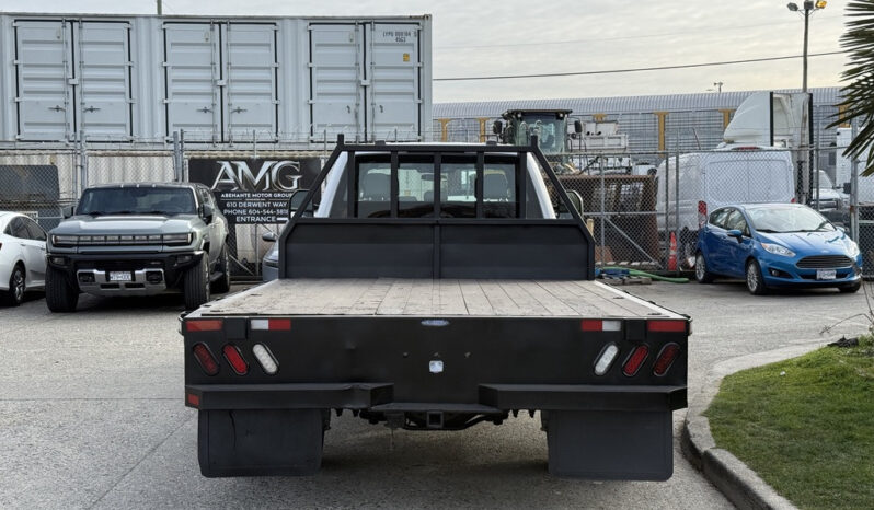 
								2020 Ford F-550 Super Duty full									
