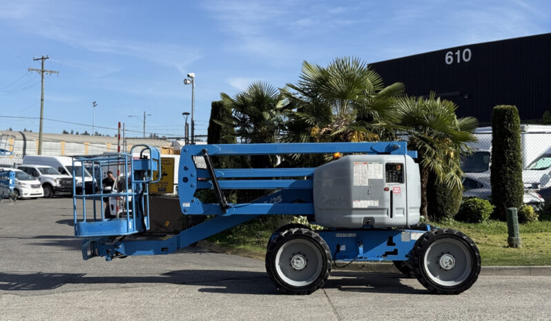 
								2012 Genie Z full									