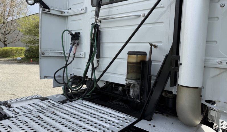
								2012 Volvo VNL full									