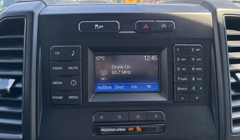 
								2015 Ford F-150 full									