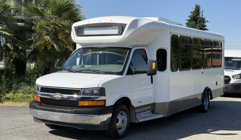
								2017 Chevrolet Express full									