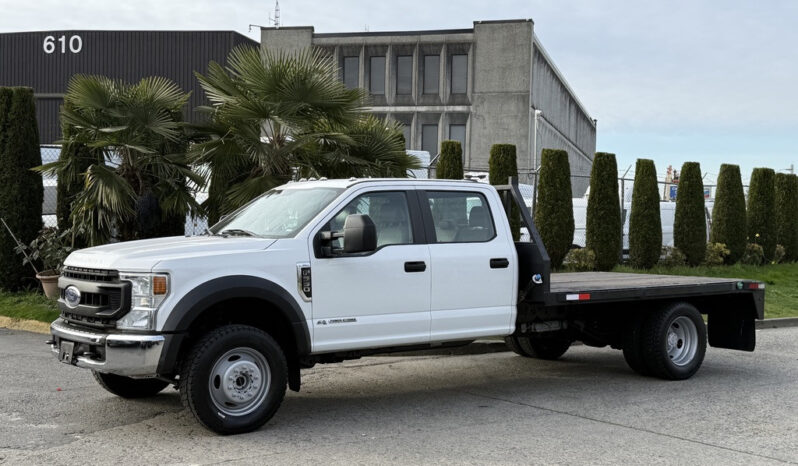
								2020 Ford F-550 Super Duty full									
